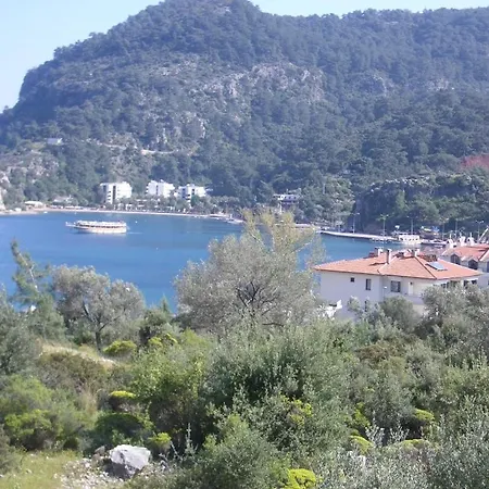 빌라 Private 5 Bedroomed Botanika In Turunc With Private Pool